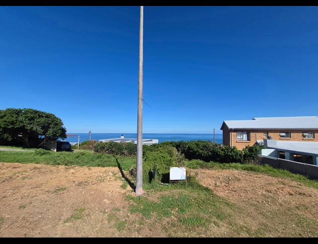 820M² VACANT LAND FOR SALE IN DANA BAY